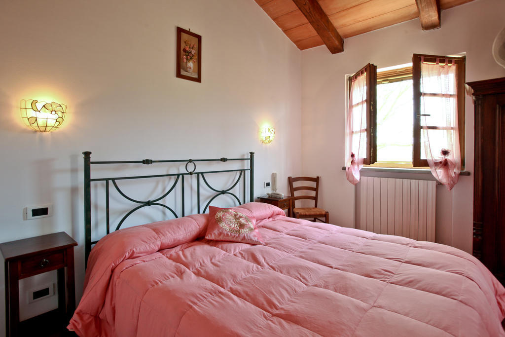 מרסיליאנה Agriturismo Da Lorena חדר תמונה